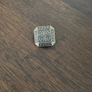 1970s retro 4H pin
